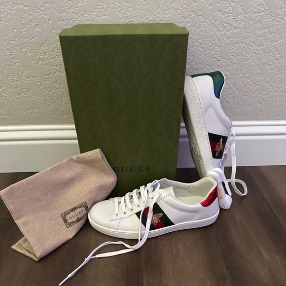 NWT Gucci New Ace Sneaker (Men)